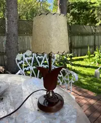Jolie petite lampe de chevet mid century vintage retro 1960