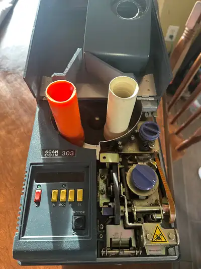 Scan coin 303 used up for sale. Make counting coins easy with this quick easy to use machine.