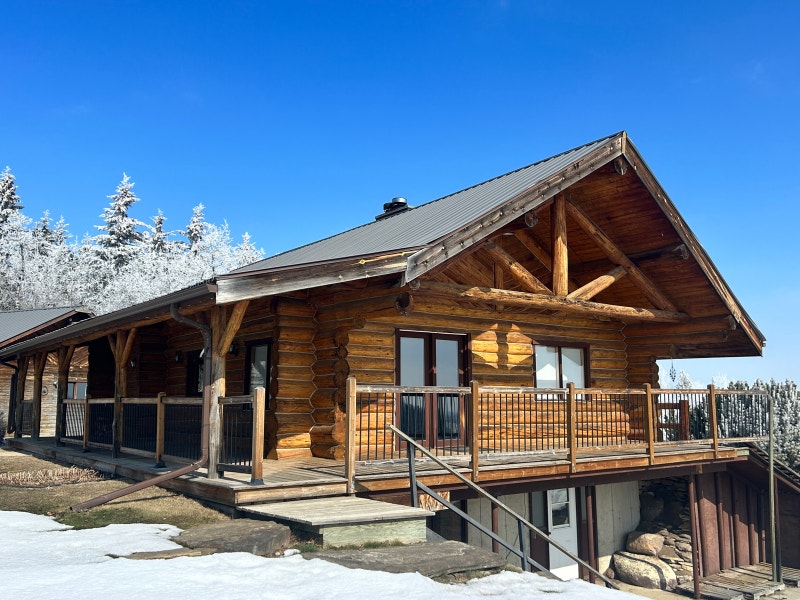 True log home / cabin to be moved Houses for Sale Edmonton Kijiji
