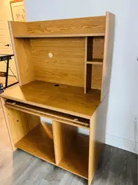 Computer/study desk for sale in Guelph