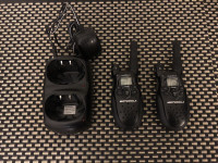 Motorola Talkabout T5000 2-Way Radio with Charger