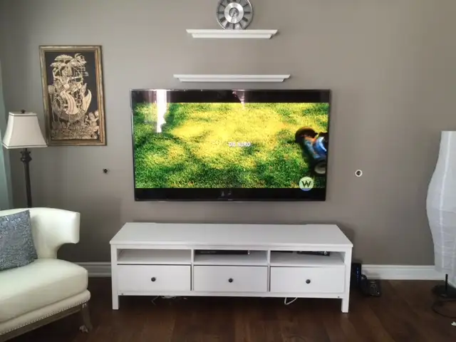 NO DAMAGE-FAST AND PROFESSIONAL SERVICE LCD-LED- T V Wall Mount582838664614400001