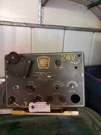 WW2 Antique Collectible Radio Receiver