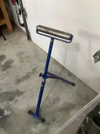 Roller stand 