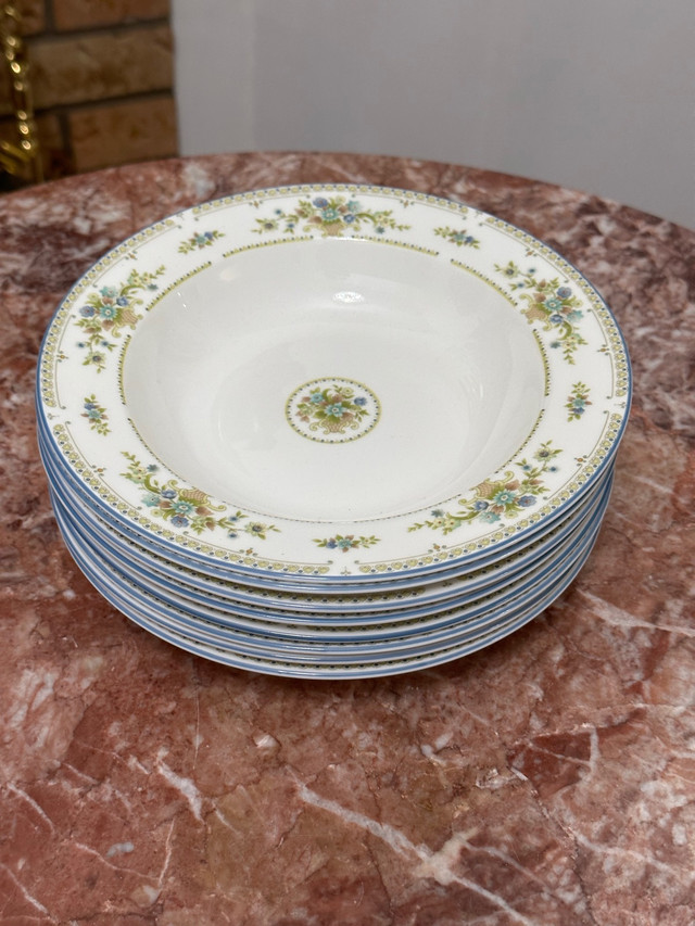 Wedgwood Petersham hand painted dishes, bowls  in Kitchen & Dining Wares in Hamilton - Image 3