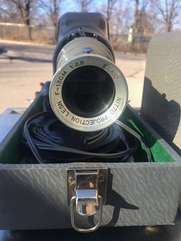 VINTAGE ELMO BRAND 35 MM MODEL 51 SLIDE PROJECTOR JAPAN WORKING in Cameras & Camcorders in Mississauga / Peel Region - Image 2