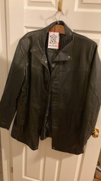 Men’s NEW leather coat, black…size XL, NEW with tags 
