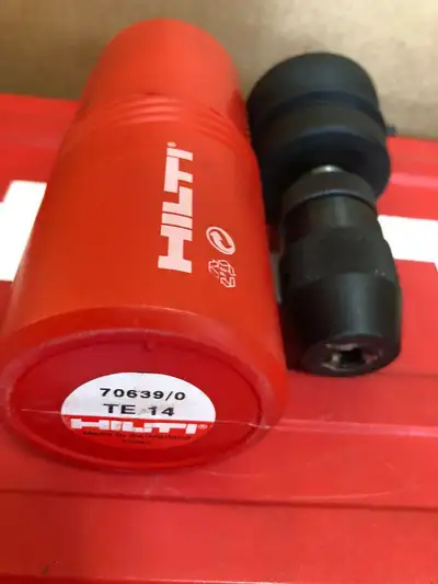 HILTI 70639/0 QUICK RELEASE CHUCK TE 14 0 - 1/2" 0 - 13mm, View more