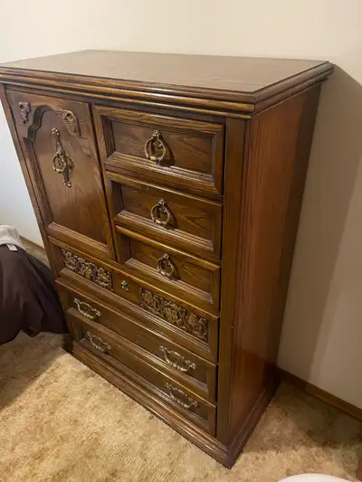 Bedroom set (Queen size), View more