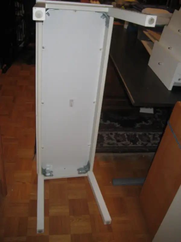 FS: a good size stylish office desk, other small items in Desks in Ottawa - Image 7