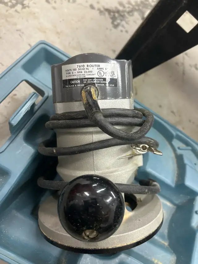 Black & Decker corded Router  in Power Tools in Bedford - Image 4