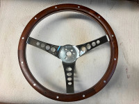 SUPERIOR "The 500" Walnut Steering Wheel......NOS
