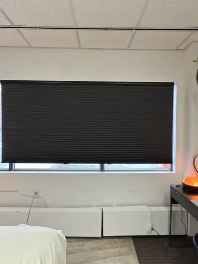 Huge blackout blind 88”x53”, View more