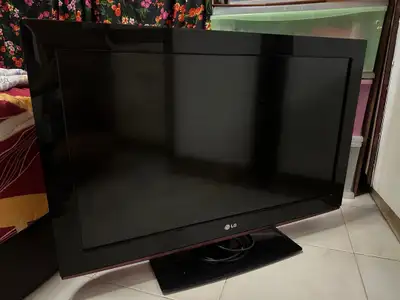 Good condition television, comes with remote. Message if interested.