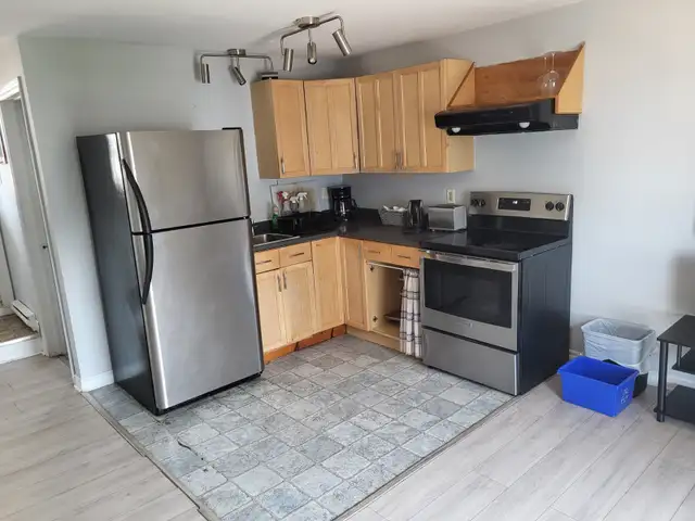 Apartment Wolfville 1 month lease August in Long Term Rentals in Annapolis Valley - Image 6