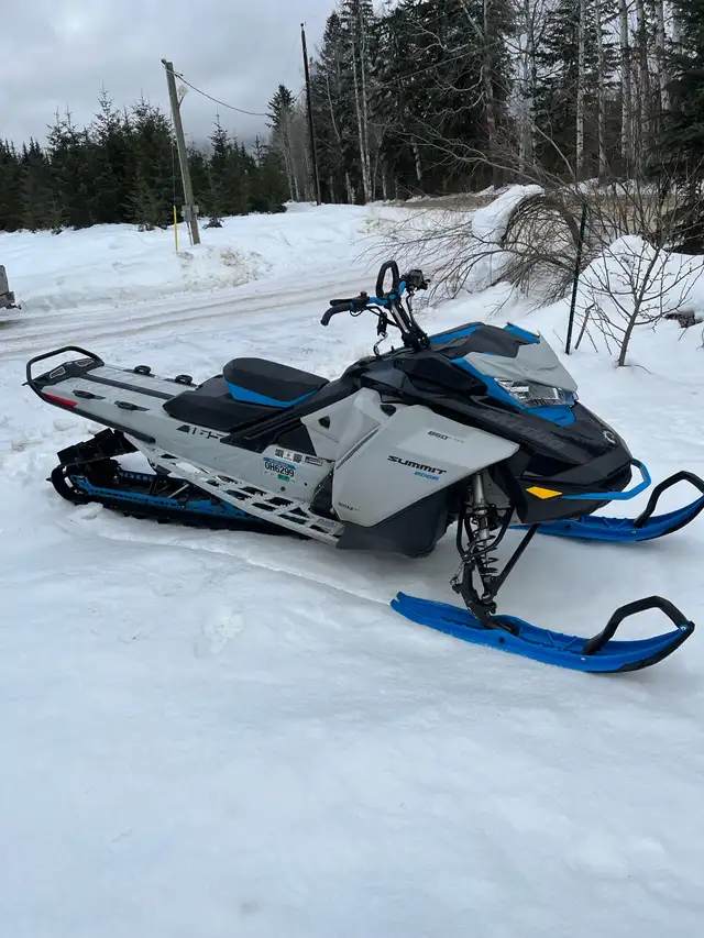 2022 Ski-doo Summit Edge 165 in Other in Revelstoke - Image 2
