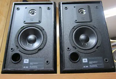 JBL 2500 BOOKSHELF SPEAKERS * USA * PURE TITANIUM TWEETERS, View more