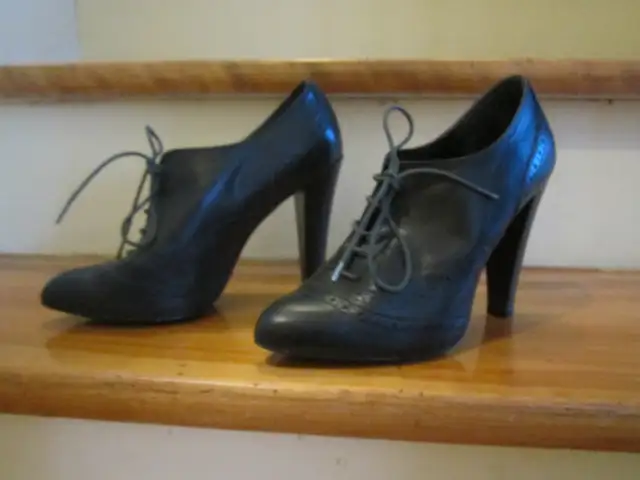 Chaussures en cuir in Women's - Shoes in Laval / North Shore - Image 2
