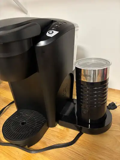 Keurig K-Latte w milk Frother, View more