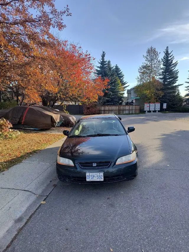 2000 Honda Accord 2.3L – $1,800 OBO