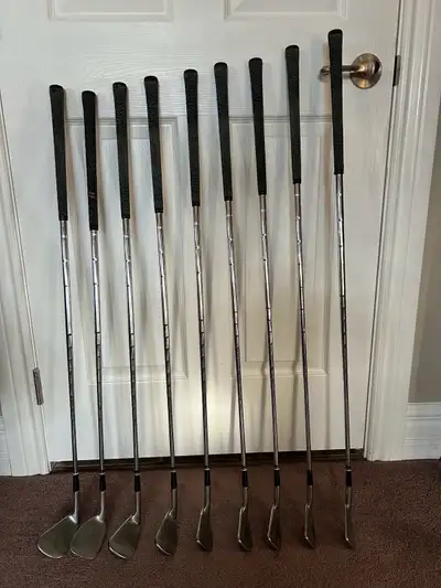 Vintage Titleist AC-108 Acushnet Set Irons, View more