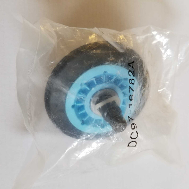 DC97-16782A Dryer Drum Roller Axle (New) in Washers & Dryers in Winnipeg - Image 3