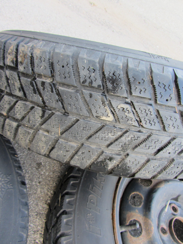 Hankook Ipike Roc1 Winter Snow  Tires Set Of 4 On Rims Tires in Tires & Rims in Oakville / Halton Region - Image 3