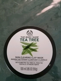 "Body Shop" Tea Tree - Skin Cleaning Clay Mask