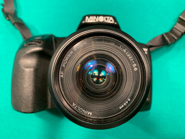 Minolta MAXXUM 400si  dans Appareils photo et caméras  à Ouest de l’Île - Image 3