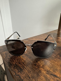 Lunettes/Sunglasses Aldo