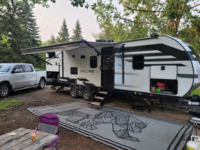 2021 Mallard M26 travel trailer for sale by owner. ***Financing