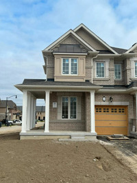Distressed Assignment End Townhouse (Over 1950 sq.ft) - Brampton