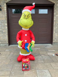 Large 6.5 Foot Tall Gemmy Airblown Inflatable Grinch 