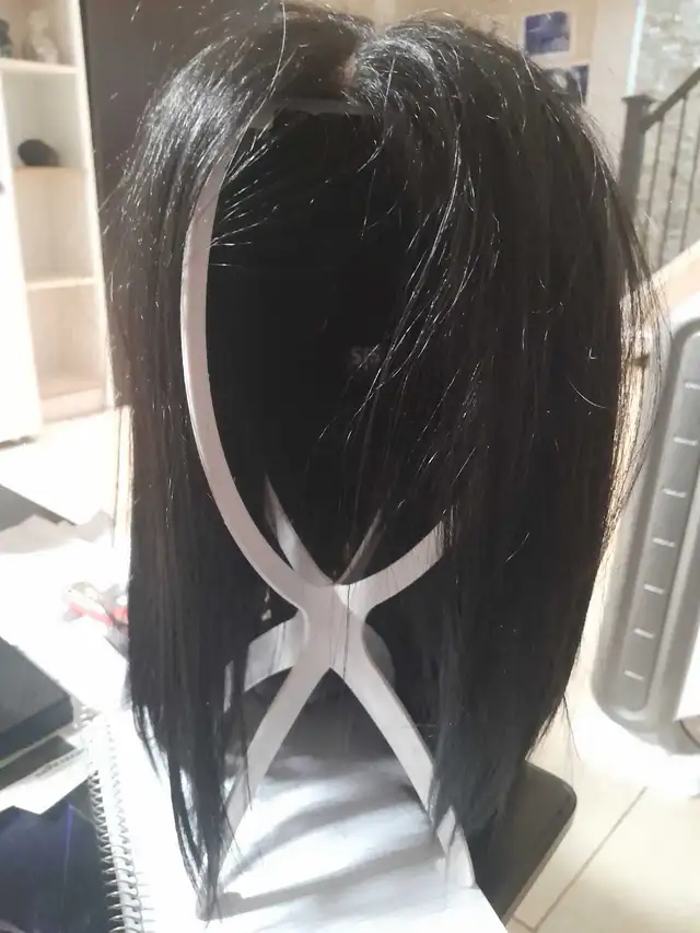 long black wig in Costumes in Oshawa / Durham Region - Image 4