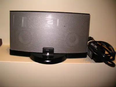 BOSE SOUND DOCK SERIES 3, View more