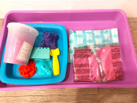 Kids Toy: Kinetic Sand, Sandbox Playset with Accessories