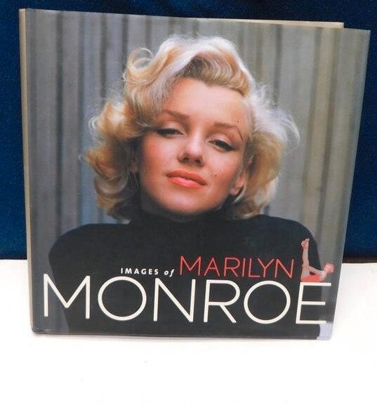 "IMAGES OF MARILYN MONROE" BOOK 2008 / 224 PAGES in Arts & Collectibles in Mississauga / Peel Region