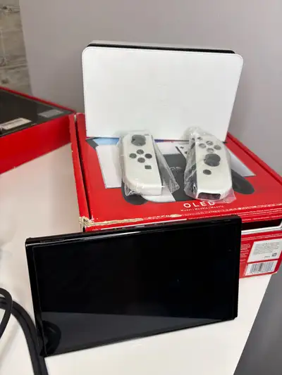 Nintendo Switch OLED – Excellente condition – Boîte d’origine , View more