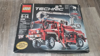 LEGO - TECHNIC FIRETRUCK  - SET 8289