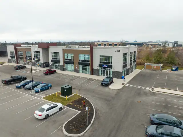 Office Unit for Rent by Owner in Commercial & Office Space for Rent in Oakville / Halton Region - Image 21