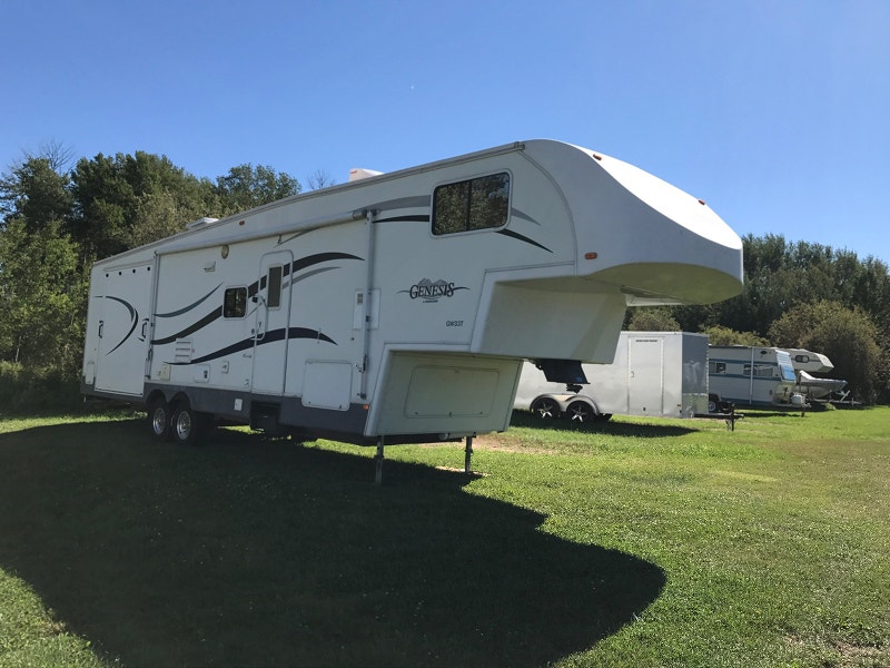 Travelaire Genesis 5th Wheel Travel Trailers & Campers Edmonton