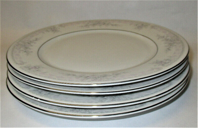 Set of 4pcs Sango Majesty Collection Romantica 8396 Salad Plates in Other in Stratford - Image 3