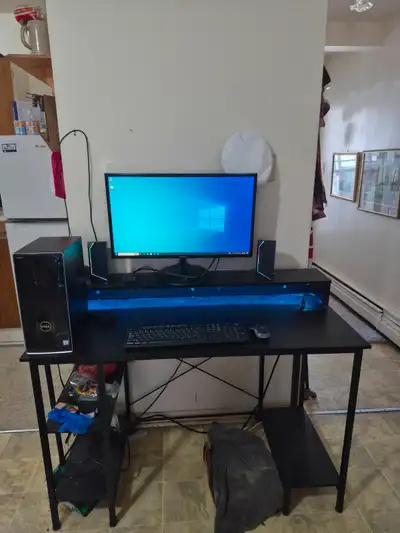 DELL INSPIRON 1668 and Monitor, View more