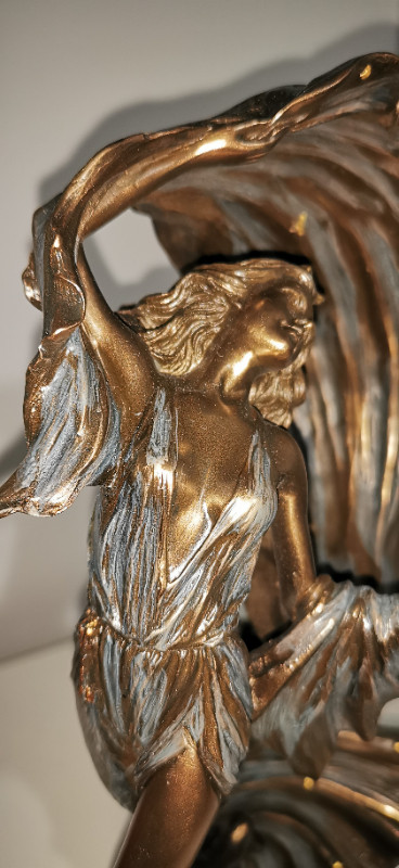 Nyx Greek Mythology Goddess Of The Night Statue in Arts & Collectibles in City of Toronto - Image 2