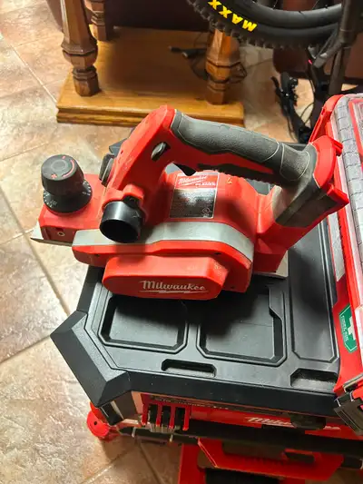 Milwaukee M18 3-1/4 planner (bare tool) (2623-20), View more