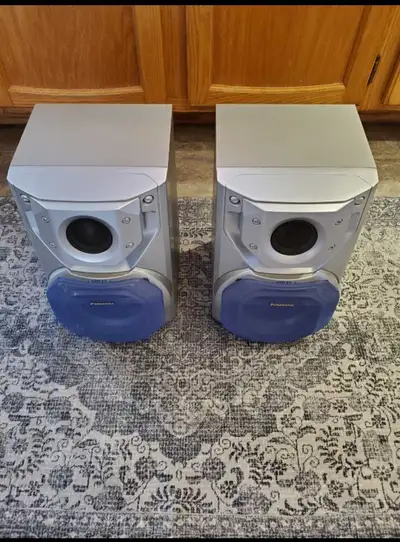 Panasonic Book Shelf Speakers (100w), View more