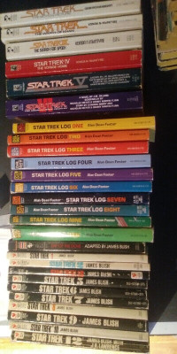 27 Star Trek novelizations