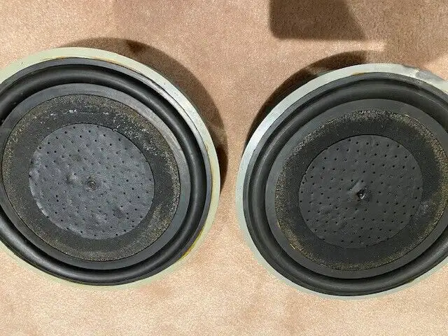 Lots of nos and good used speakers for replacements 4-15 inches in Speakers in Markham / York Region - Image 6