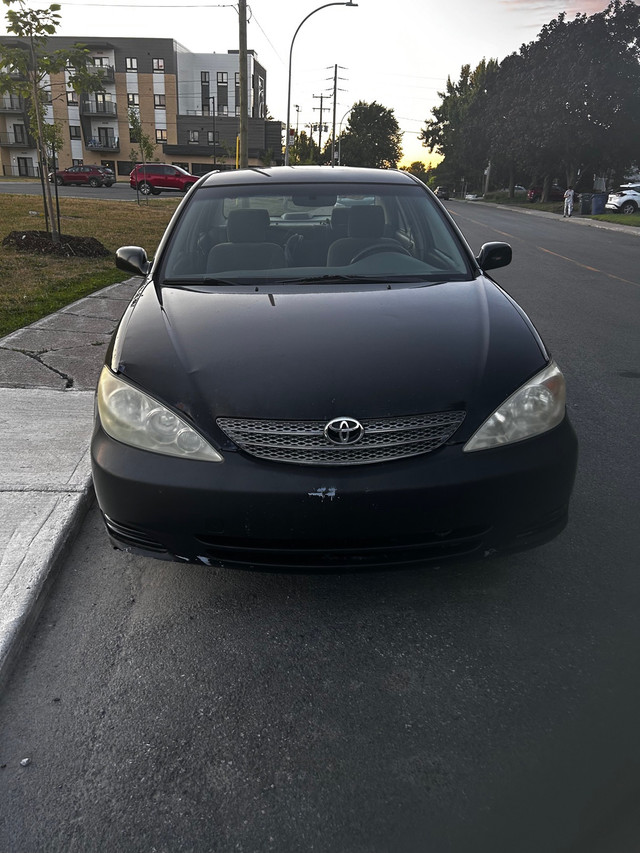 Toyota Camry  dans Autos et camions  à Laval/Rive Nord - Image 2