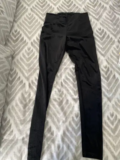 Garage medium leggings black, View more